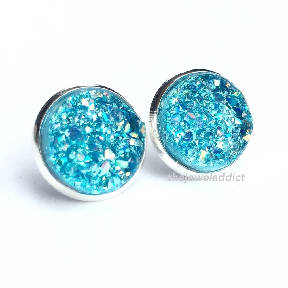 3 for 15🎀 ice blue Druzy style earrings - Picture 3 of 5